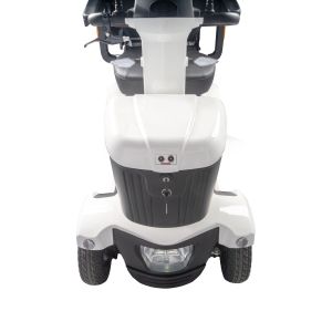 Zaprta košara / kovček